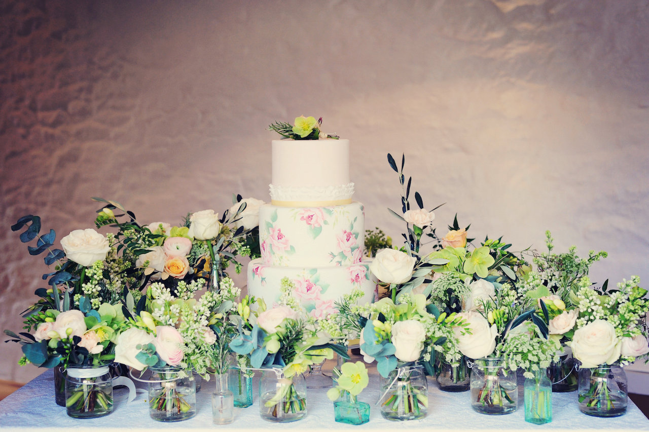 Emily Hankins wedding cake - Wedding planner Cornwall