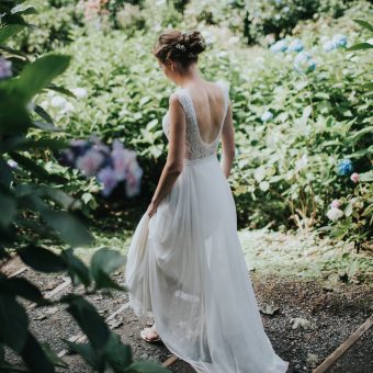 Choosing your wedding dress is a VERY important part of planning your Cornwall Wedding. Let Jenny Wren help plan your wedding!